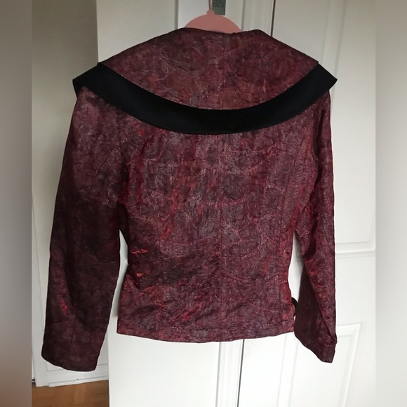 Samuel Dong shimmering red blazer - Picture 2 of 12